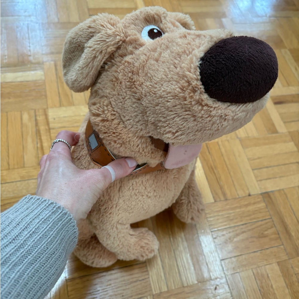 DISNEY PIXAR UP CUDDLE N TALK DUG PLUSH DOG THINKWAY TOYS STUFFED ANIMAL Doug